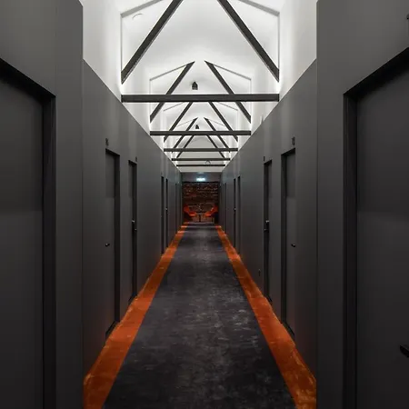 Dunten Hotel *